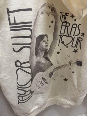 Taylor Swift The Eras Tour Fearless Sweatshirt Size L