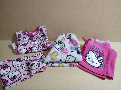 Hello Kitty Pajamas Set Of 2 Pieces & 2 Pair Sweat Pants Pink Color Size 4 6 4/6