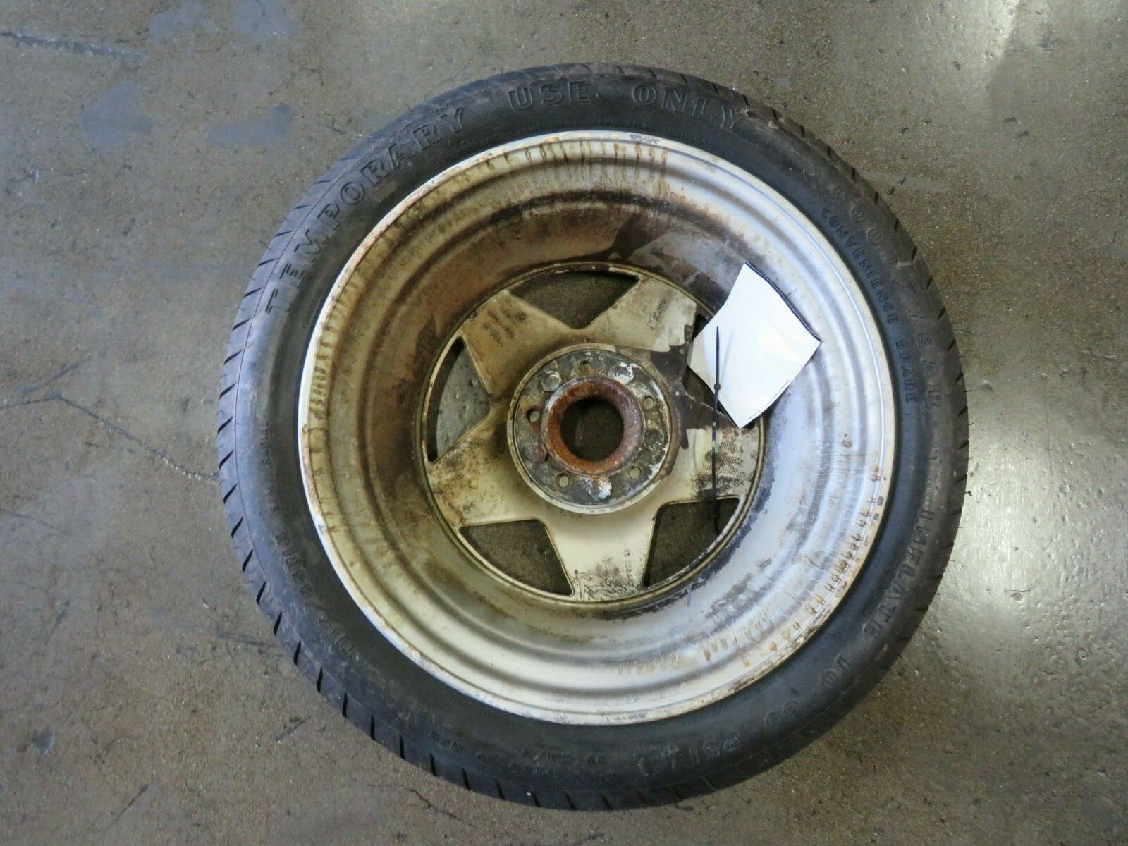Ferrari Testarossa, Spare Wheel/Rim, Used, P/N 124203 