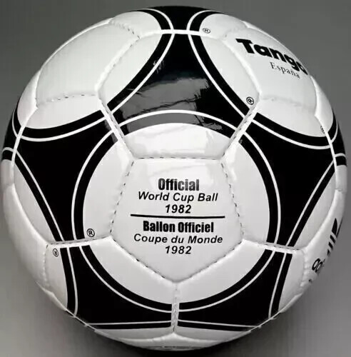 ADIDAS Tango Espana FIFA World Cup 1982 spian Official Soccer