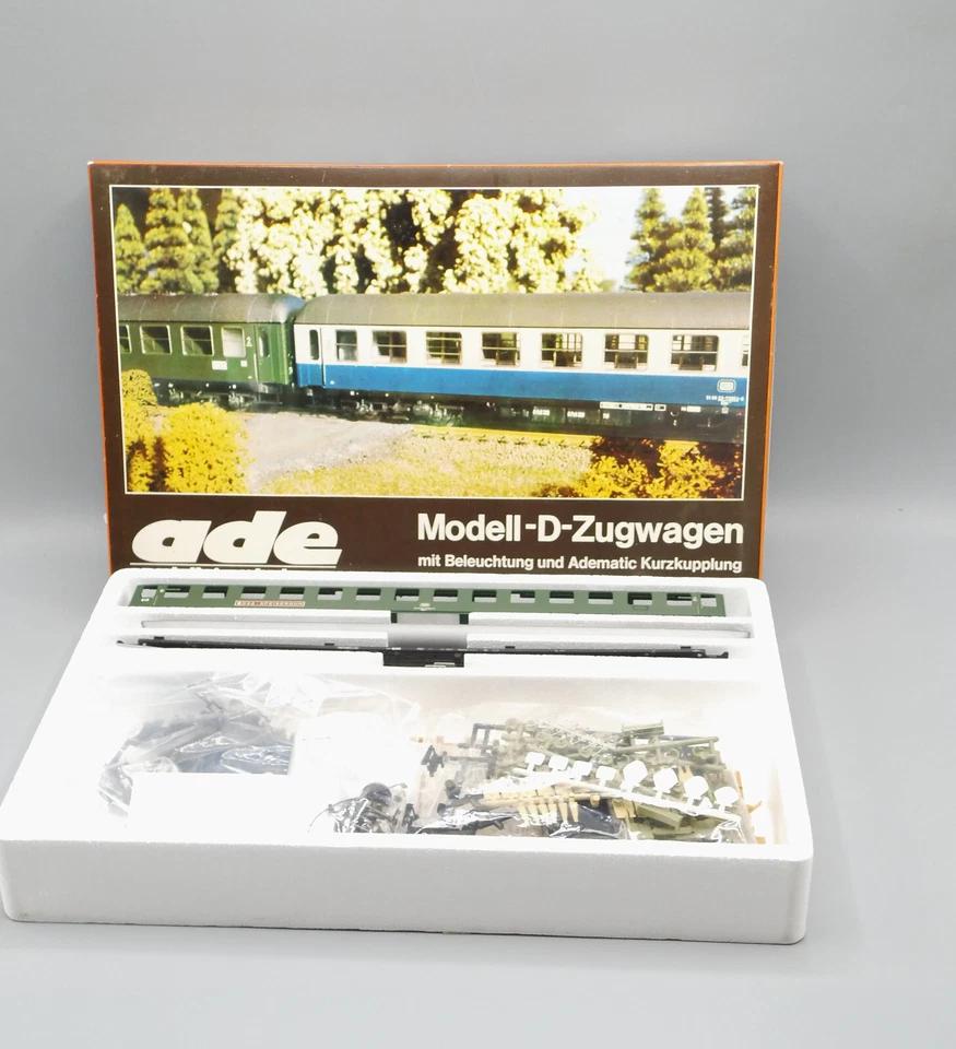 ADE 3008/2 Halbspeisewagen BRym 446 Nr. 50 80 85 - 43030 - 6