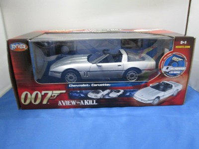 Ertl Joyride 33851 James Bond Chevrolet Corvette A View To A Kill 1:18 Scale