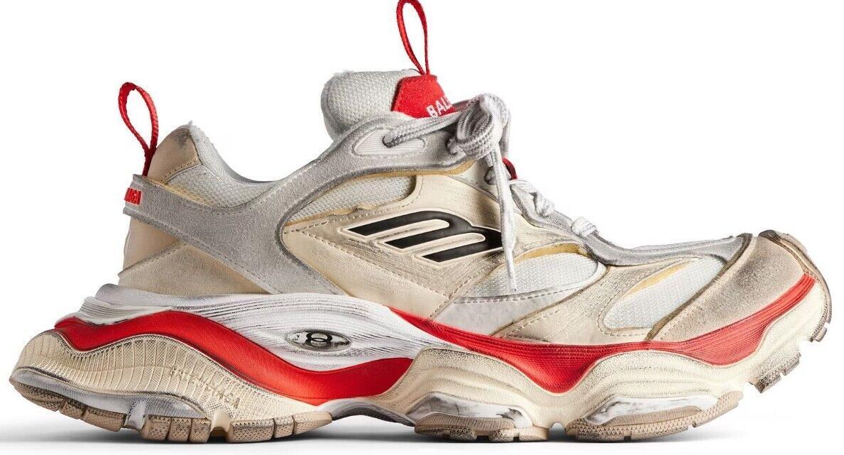 Size 13 - Balenciaga Cargo Sneaker Worn-Out - Beige Red for sale