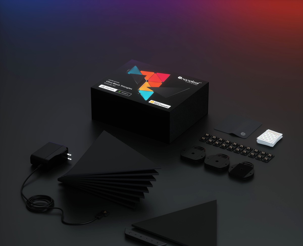 Nanoleaf Shapes Ultra Black Triangles Limited Edition Starter Kit
