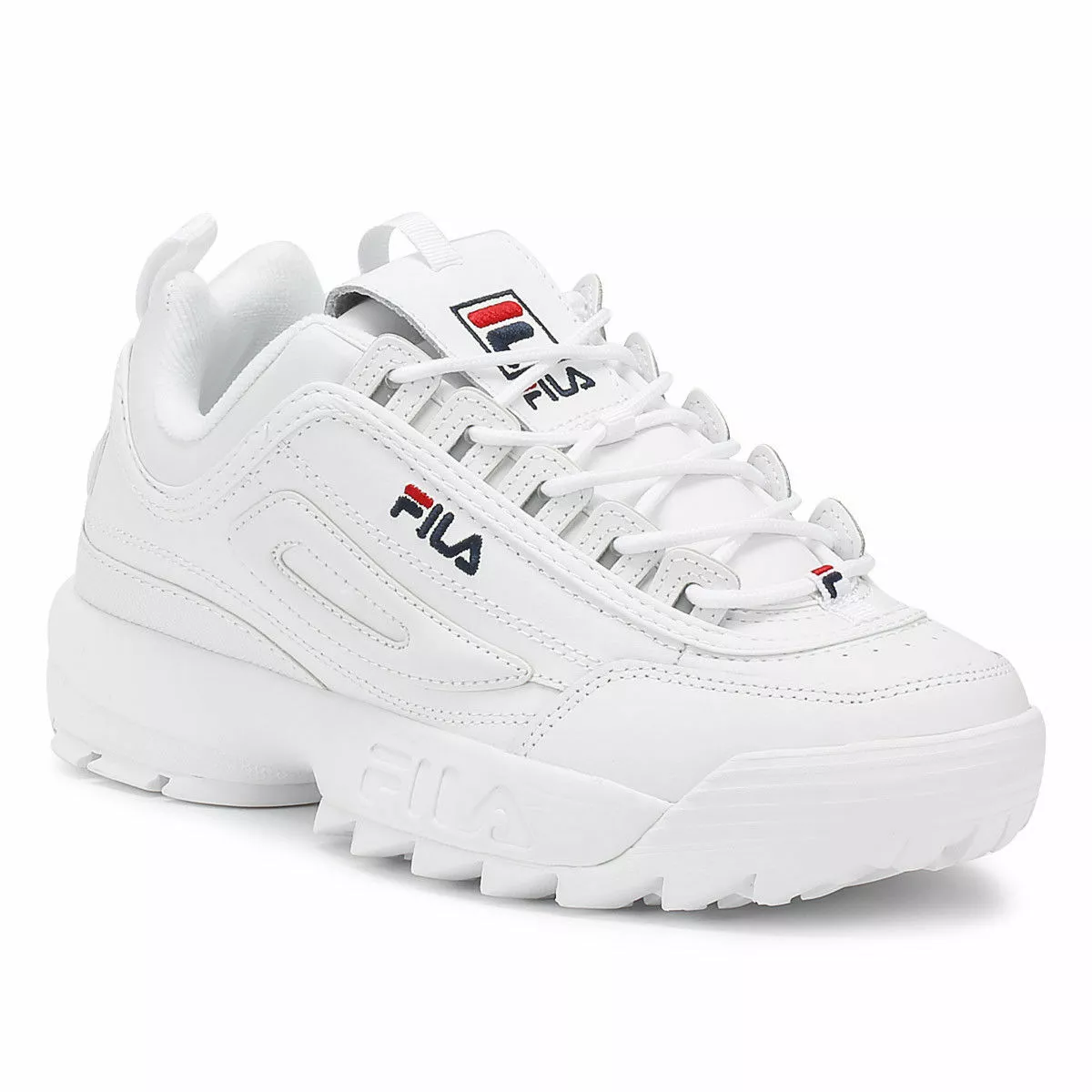 White chunky sales fila sneakers