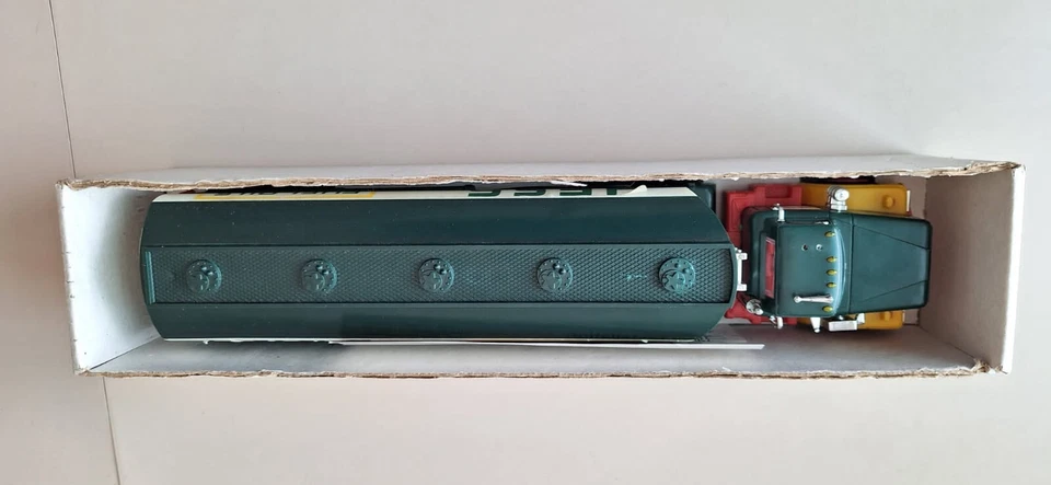 TRUCK HESS FUEL OILS - Immagine 4 di 4