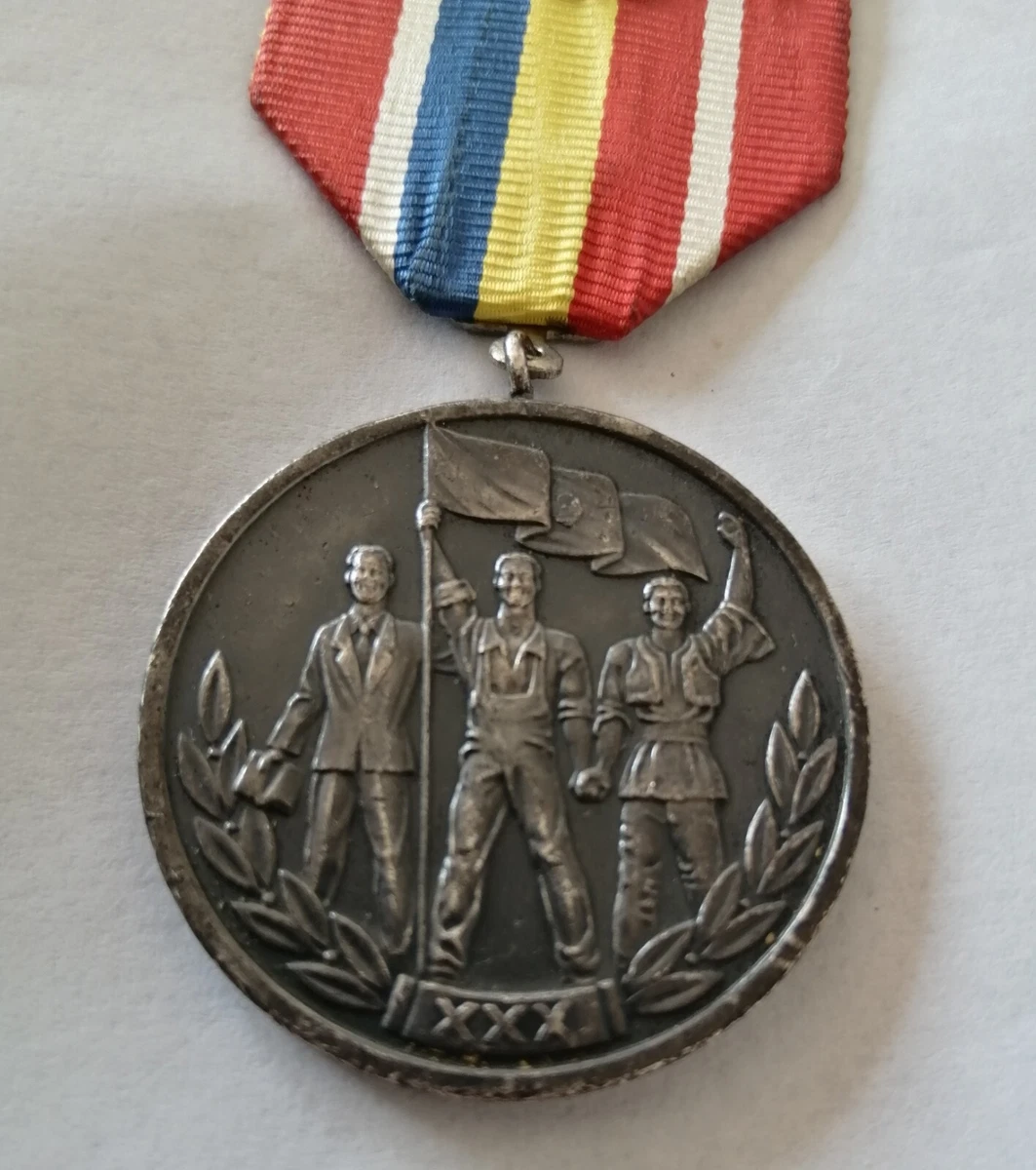 Romanian Medal In Collectible Military Surplus Medals, Pins
