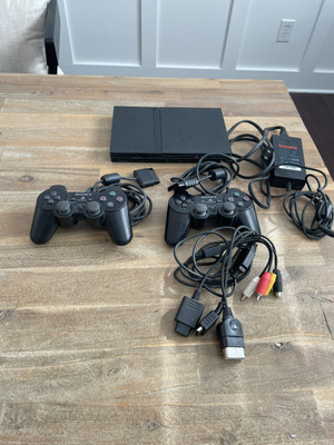 PlayStation 2 PS2 Slim Console Black Bundle SCPH-77001 + 2 Controllers / Cords