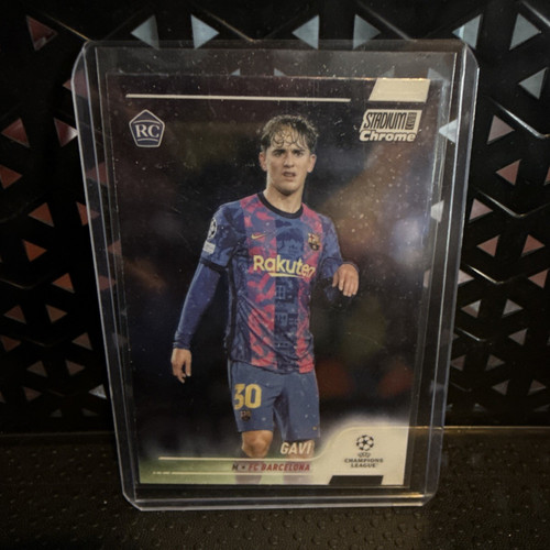 Topps 2021-22 Stadium Club Chrome Gavi #31 RC FC Barcelona UEFA CL