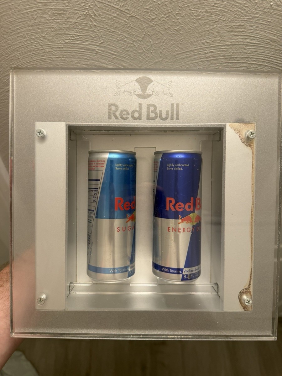 RedBull レッドブル LEDライトサイン 2個セット 未使用＋動作品 Red Bull 2 Can Display illuminated Sign Plexiglass Advertising