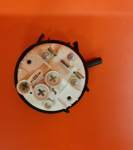 Waschmaschine BELLING WD12V Druckschalter