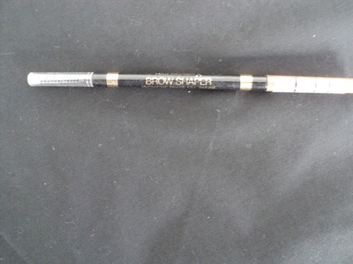 Max Factor Brow Shaper Shape Fill Define. #20 Brown. Sealed Pack. FREE POSTAGE.