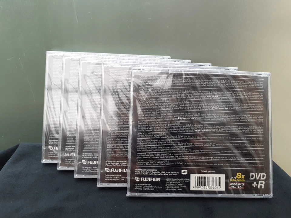 DVDs 120M. 5 X Fujifilm Magnetics Disk DVD + R 4.7GB DVD+R 120 minutes 8x Speed - Image 3 of 4