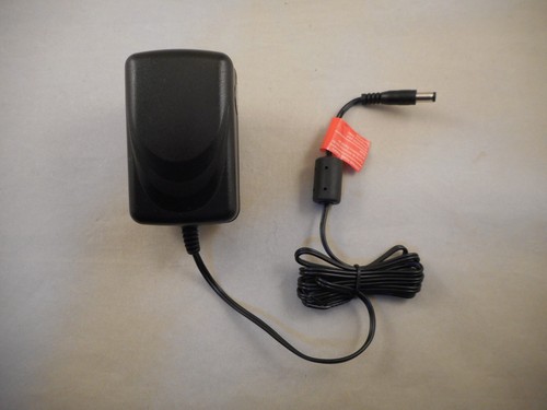 GQ30-120200-AU 12 Volt 2 Amp AC Adapter - Picture 3 of 4