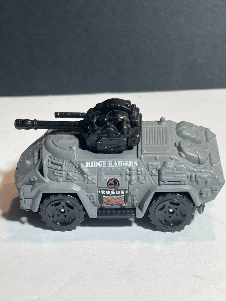 Matchbox A.R.V. 2006 Tanque militar MB722 Battle King's Ridge Raiders Rogue  Foto 4 de 4