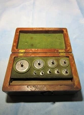 Arthur Thomas Scale Weights set of 9