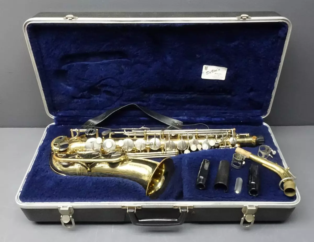 Evette schaeffer saxophone online
