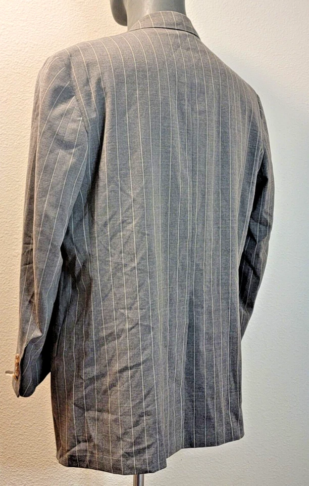 Chaqueta Blazer Oxford Clothes Para Hombre Talla 46 Tres Botones Gris Rayas Foto 3 de 4