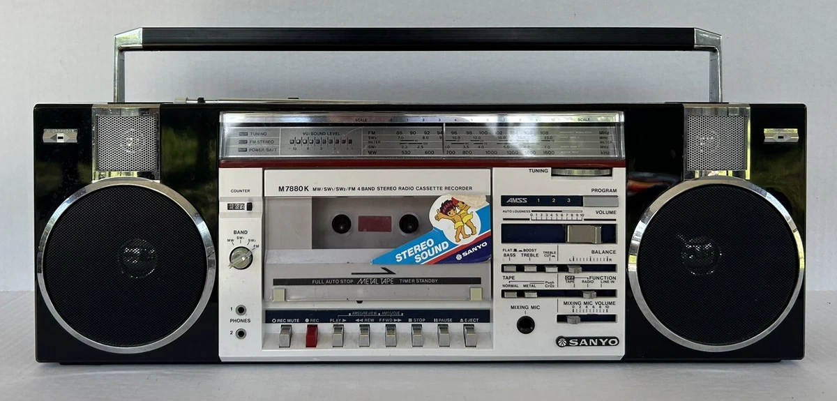 Boombox Vintage Sanyo MW211LU - À Réviser - Ghettoblaster AM/FM - Rare