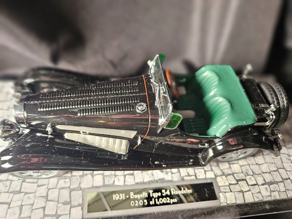 Minichamps 1931 BUGATTI TYPE 54 ROADSTER #0205 of #1002 1:24 Scale Inv. #0136 - Image 2 of 4