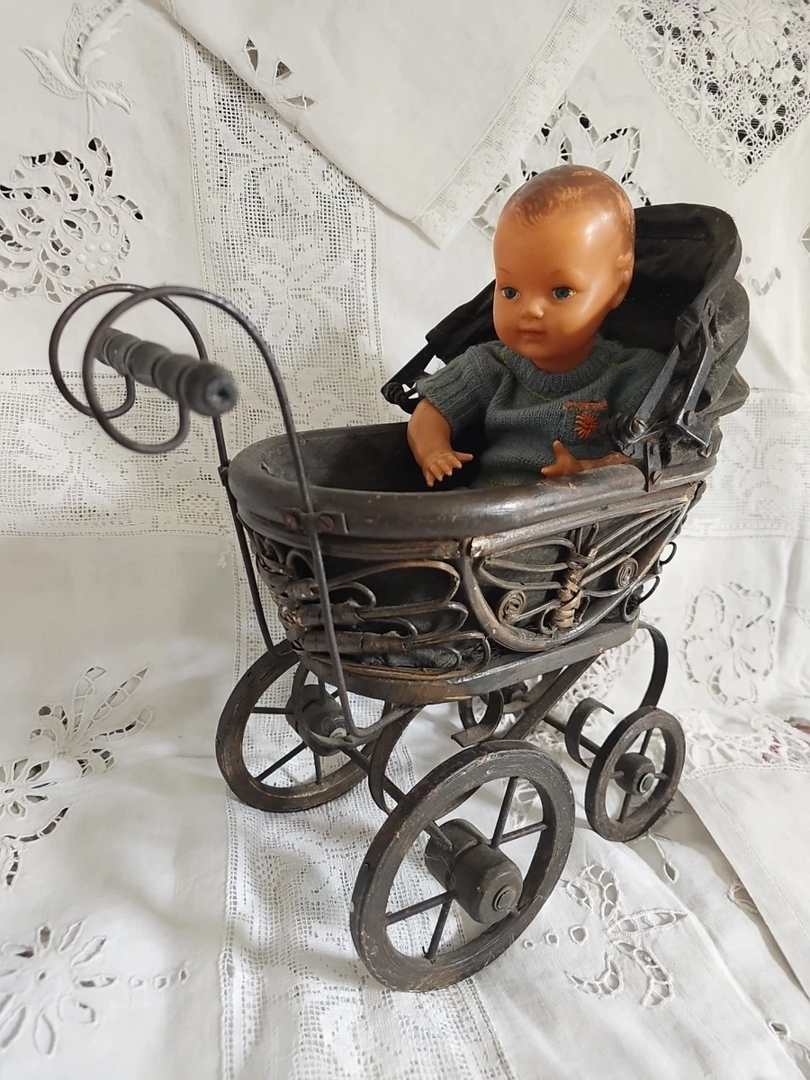 Poussette De Poupée Vintage – Nostalgie – état Très Correct Pour Son âge