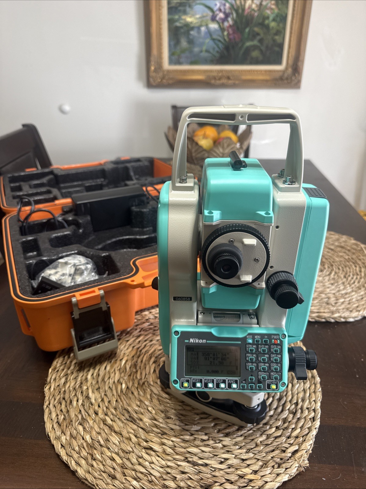 Nikon NPL-362 Prismless Total Station w/ Case New Battery Charger Tested