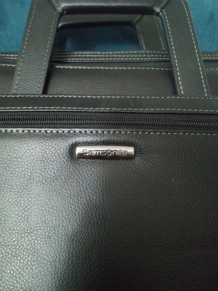 新秀丽黑色行政皮革公文包笔记本电脑支架12'X14'多口袋 — 第 3/4 张图片