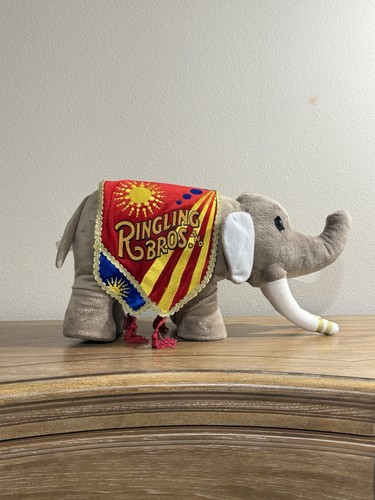 Ringling Bros Barnum & Bailey 134th Edition Circus Plush Elephant FREE SHIPPING! - Picture 2 of 3
