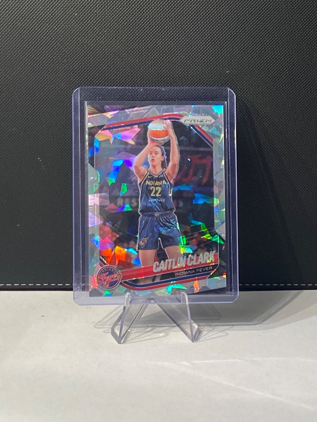 2025 Panini Prizm WNBA Caitlin Clark Cracked Ice #22