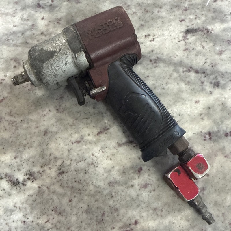 MATCO TOOLS MT2138 IMPACT GUN-3/8" DRIVE