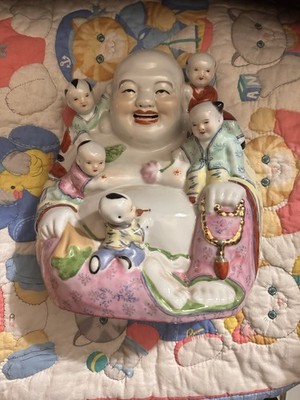 Vintage Chinese family rose porcelain Buddha with 5 children