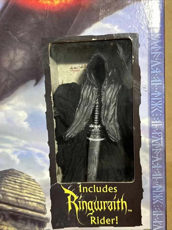 ToyBiz El Señor de los Anillos El Retorno del Rey Bestia Caída con Espectro del Anillo Foto 2 de 4