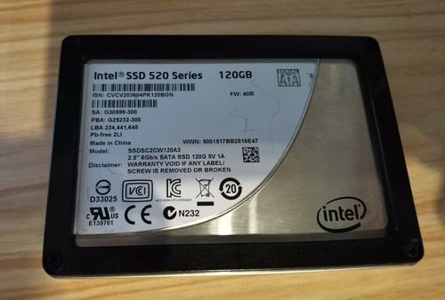 SSD Festplatte 2,5 Zoll Intel SSD 520 Series 120GB SATA III 6GB/s