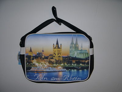 Köln am Rhein mit Dom Foto Tasche von Robin Ruth