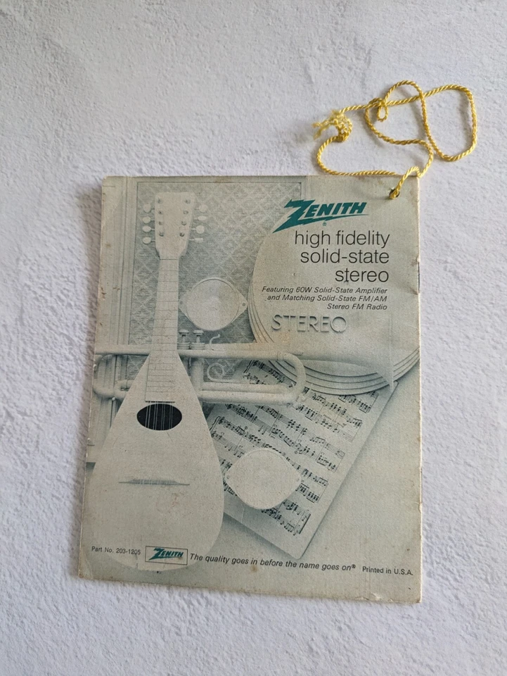 Zenith high fidelity solid-state stereo 60W Amp Adverting  booklet Vintage - Image 2 of 4