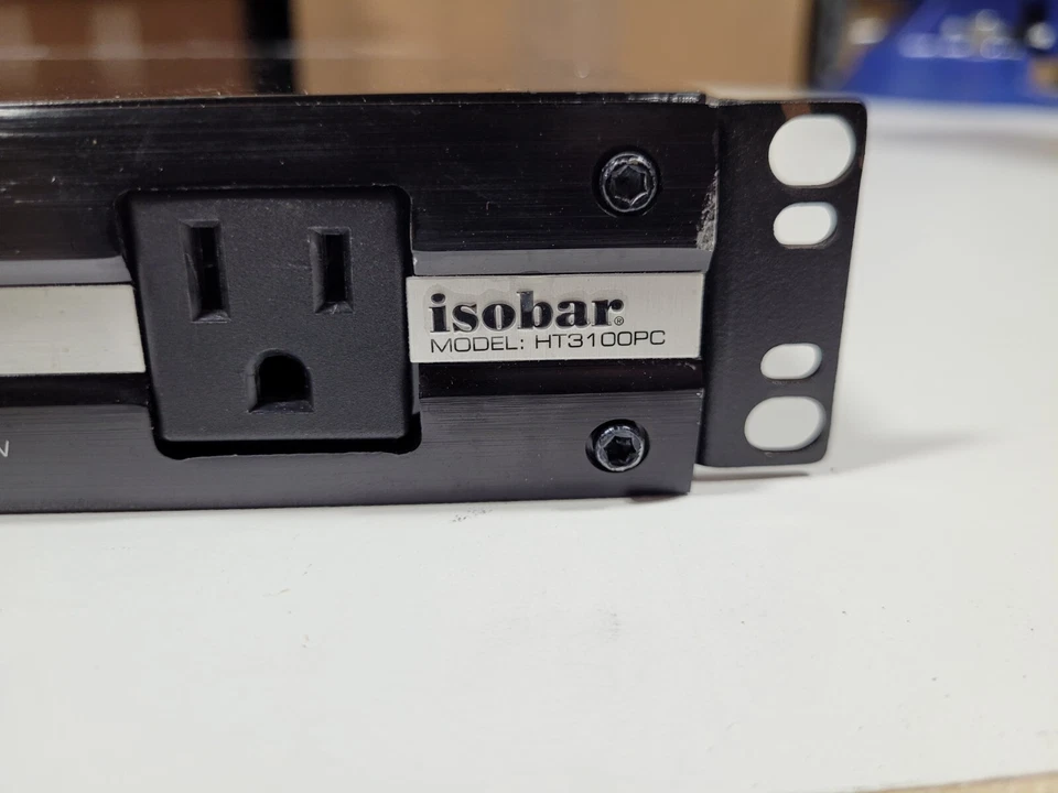 Tripp Lite Isobar Power Conditioner/ Surge Protector HT3100PC - Tested - Image 2 of 3