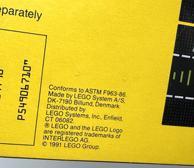 1991 LEGO 6710 Pair / 2  Space Landing Pad Baseplates Black New in Package +Wear