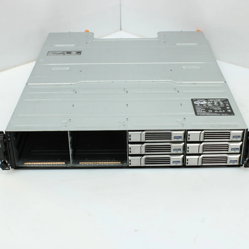 Dell Compellent SC200-3.5" 12x SAS Bay Storage Array No Drives B - Image 3 of 4