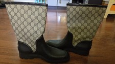 Authentic Vintage Never Worn Gucci Fur Lined GG Rain Boots: Size 39