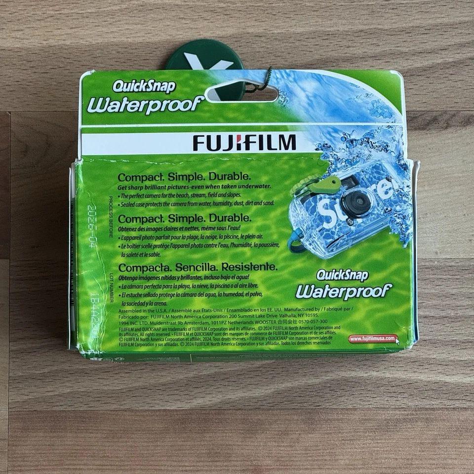 Supreme Branded Fujifilm QuickSnap WaterProof Disposable Camera-Limited Edition - Image 2 of 4