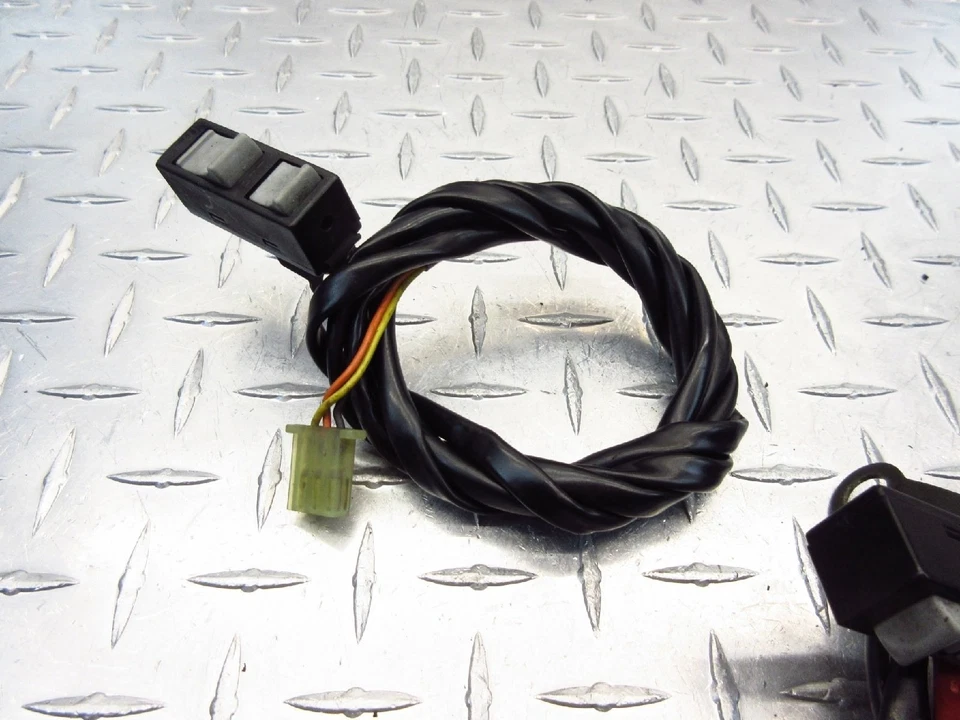 1983 83-85 Yamaha Venture XVZ12TD XVZ12 1200 INTERRUPTORES DE PANEL PROBADOS POR FABRICANTES DE EQUIPOS ORIGINALES Foto 2 de 4