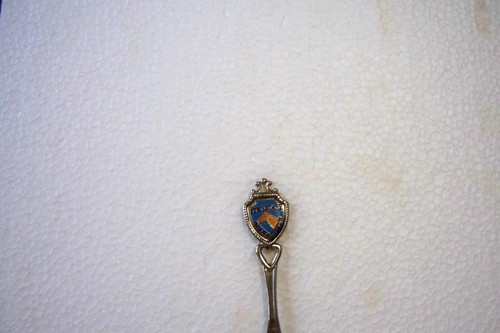 Vintage 1981 Kentucky The Blue Grass State Souvenir Spoon w. Horse Charm Fort - Picture 8 of 11