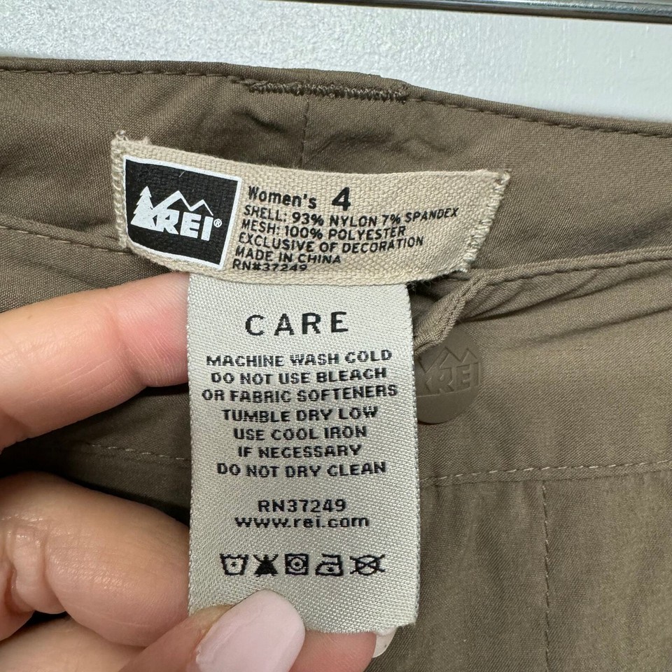REI Womens Brown Beige Hiking Capri Pants Size 4 Small Nylon Stretch