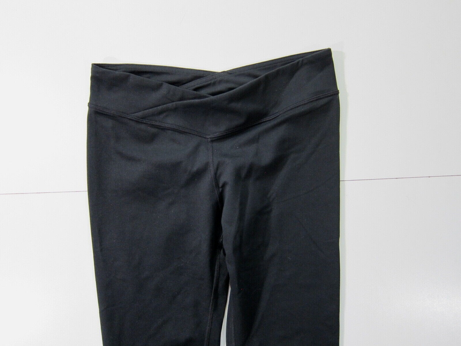 Fabletics Black Stretch Compression Cropped Yoga … - image 4