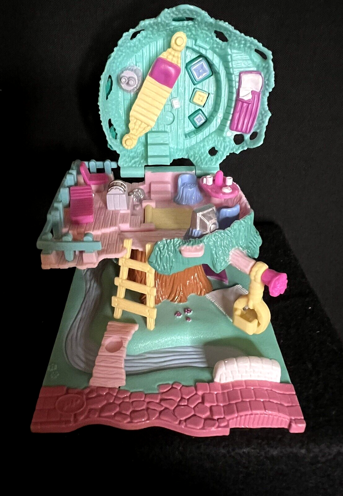 Vintage 1994 Bluebird Toys Polly Pocket Tree House - Pollyville - Incomplete