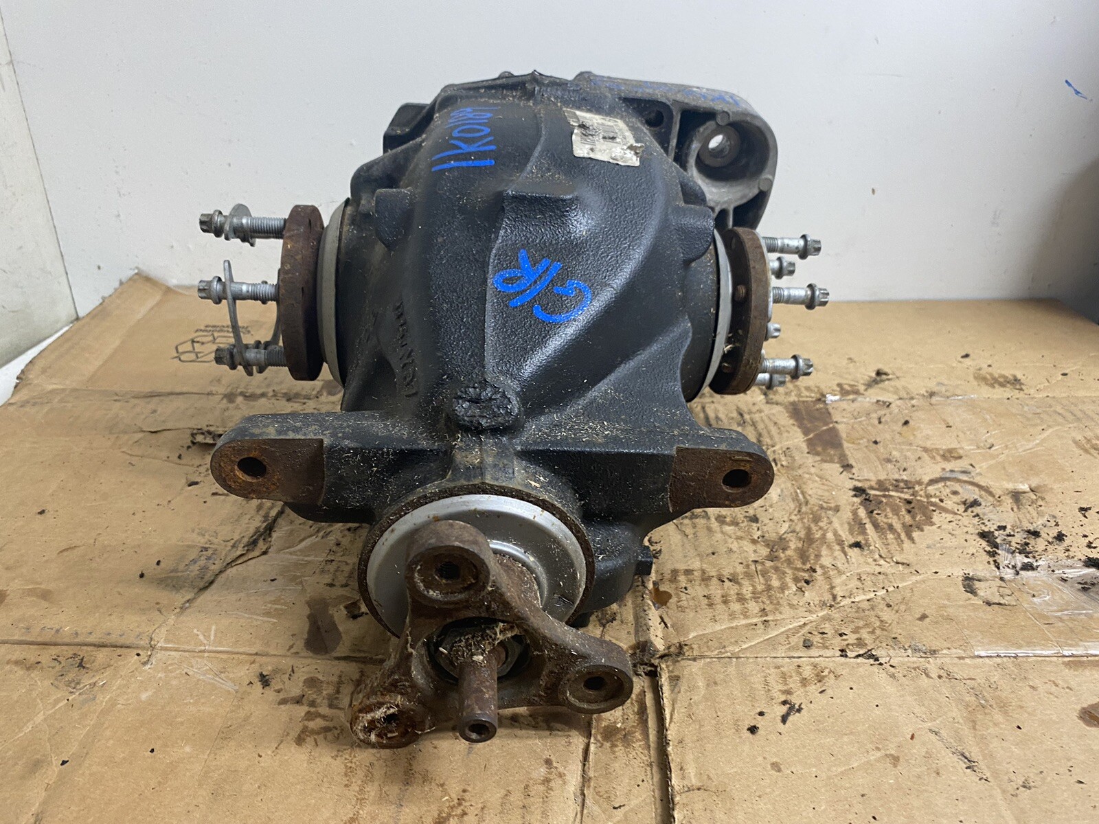 2007-2011 BMW 328i Sedan AWD Auto Rear Differential Carrier 3rd Member ...