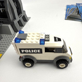 LEGO 7237 Police Station City 2005 Guaranteed 100% Complete w/ Instructions