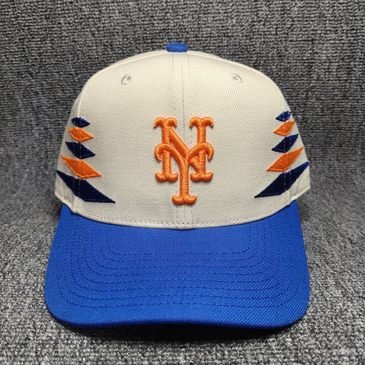 Mitchell & Ness New York Mets Snapback Cap Cream Blue Orange