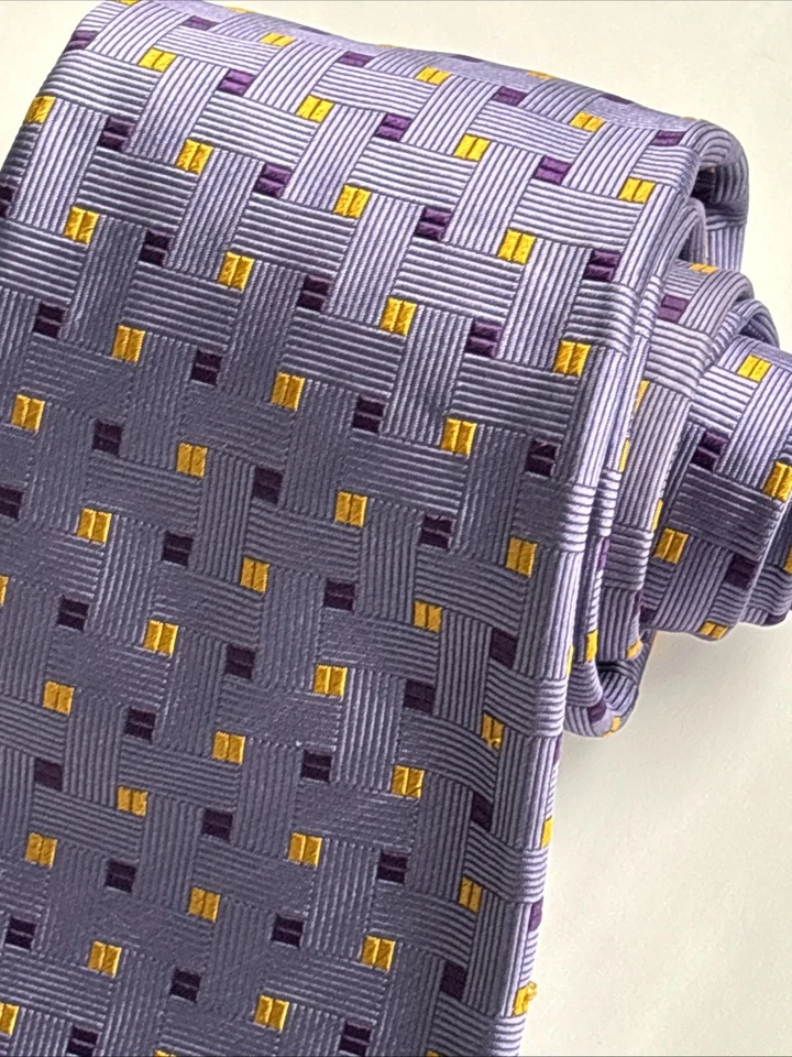 "Corbata Jacquard Geométrica Barneys New York Hecha en Italia Lavanda Púrpura Amarilla 60""" Foto 2 de 4