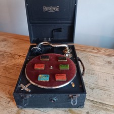 1930s Broadway windup gramophone in good working order
